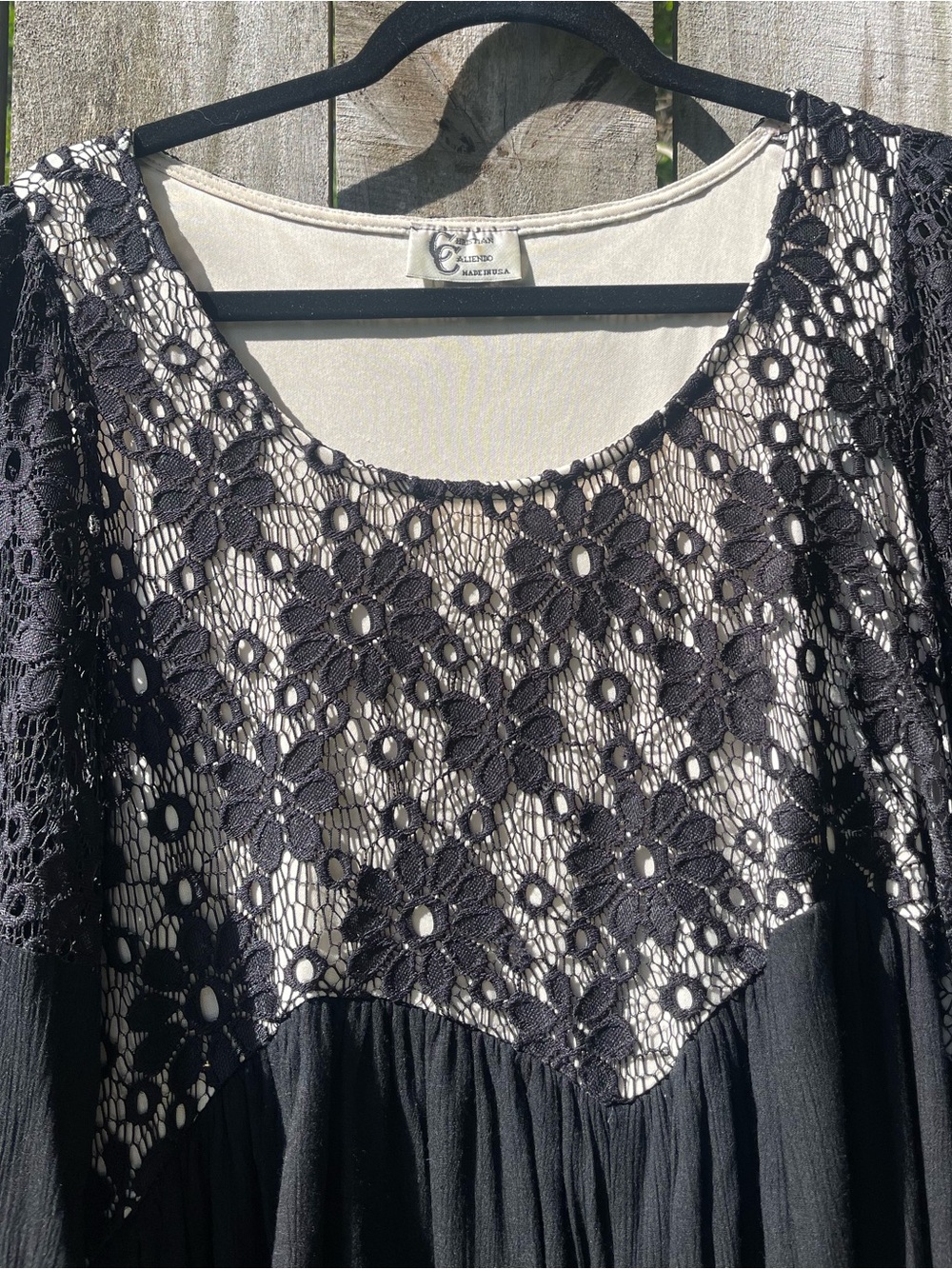 Women's Black Floral Crochet neckline Midi Dress Sz L - Picture 2 of 10